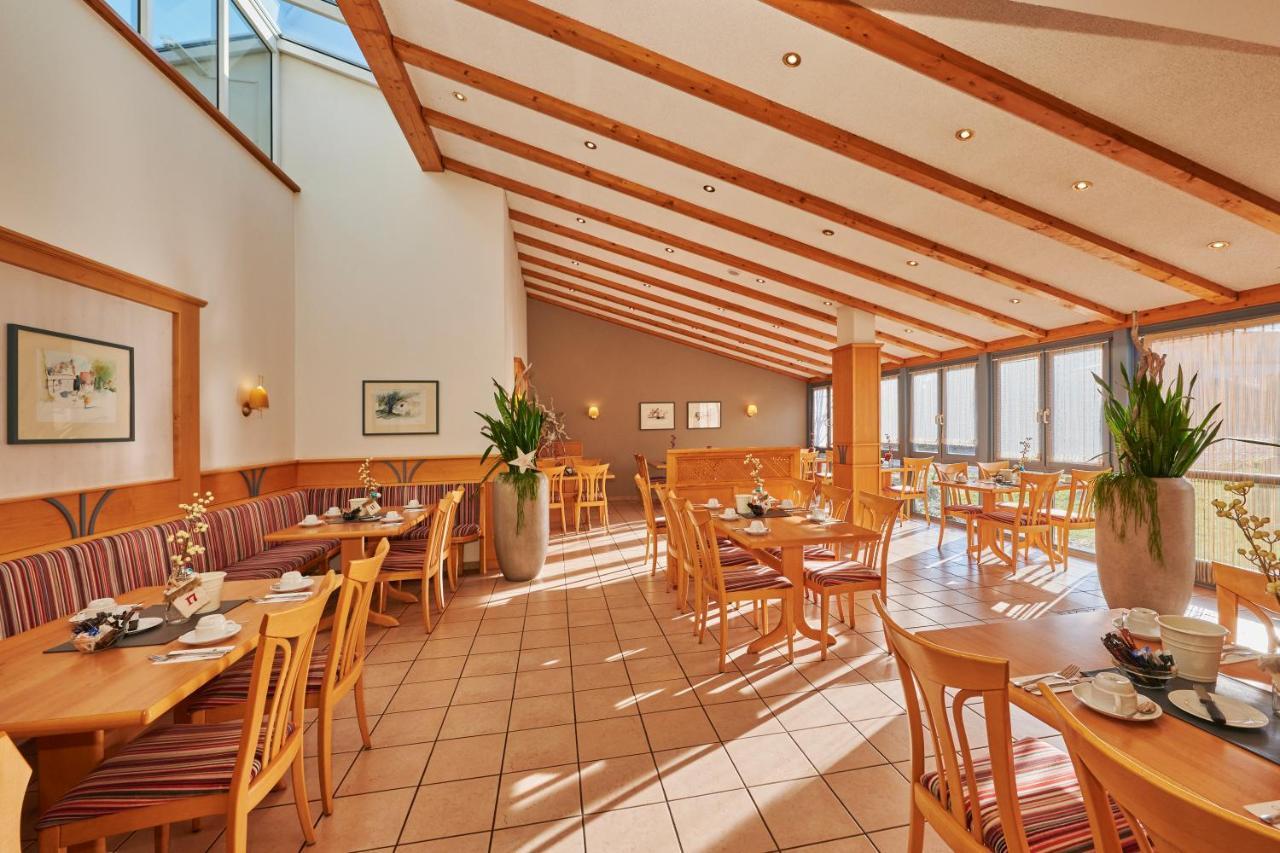 Langenzenn Landhotel Seerose מראה חיצוני תמונה