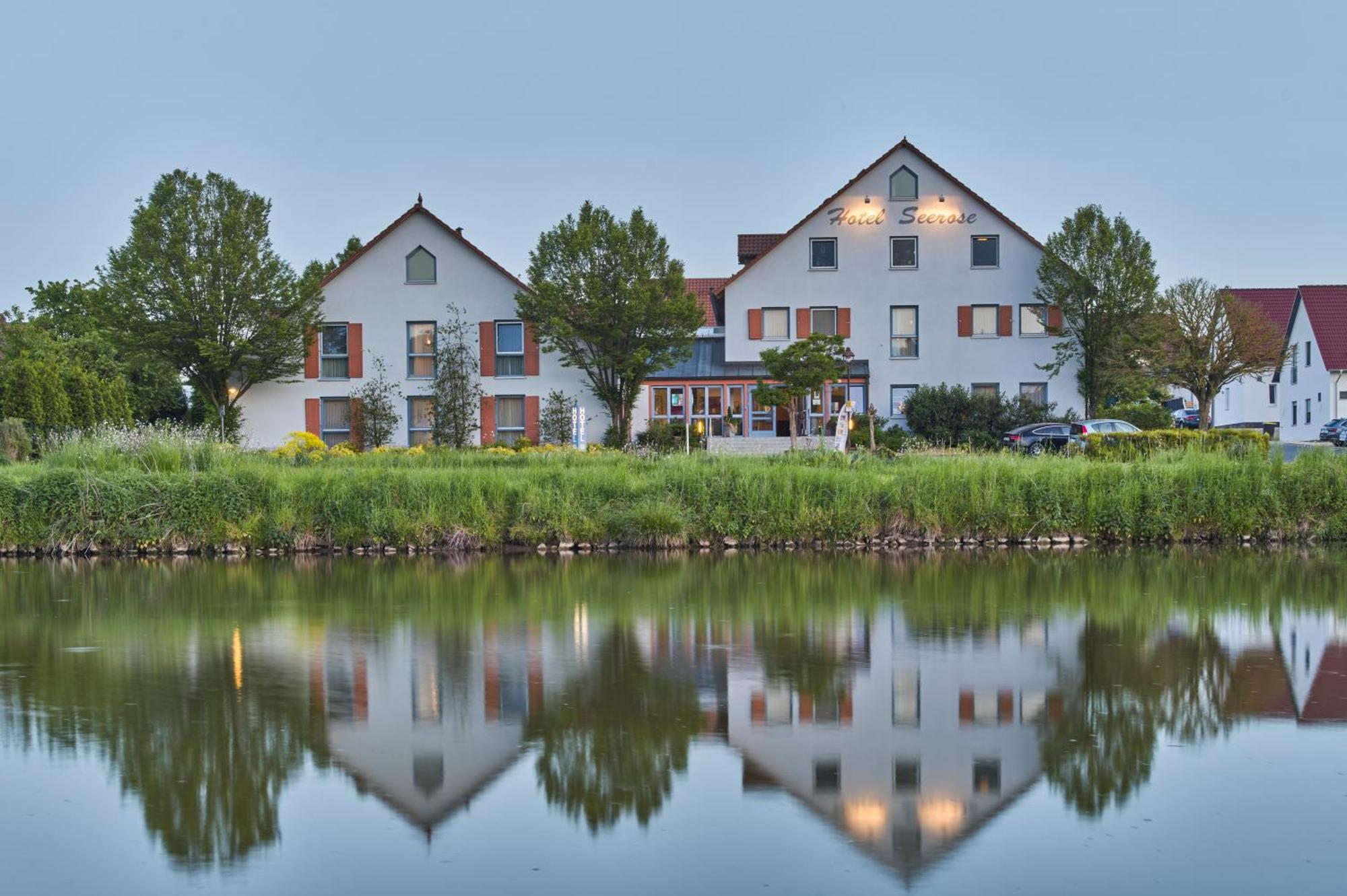 Langenzenn Landhotel Seerose מראה חיצוני תמונה