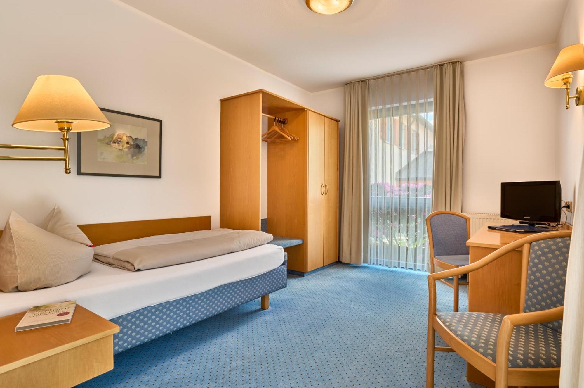 Langenzenn Landhotel Seerose מראה חיצוני תמונה