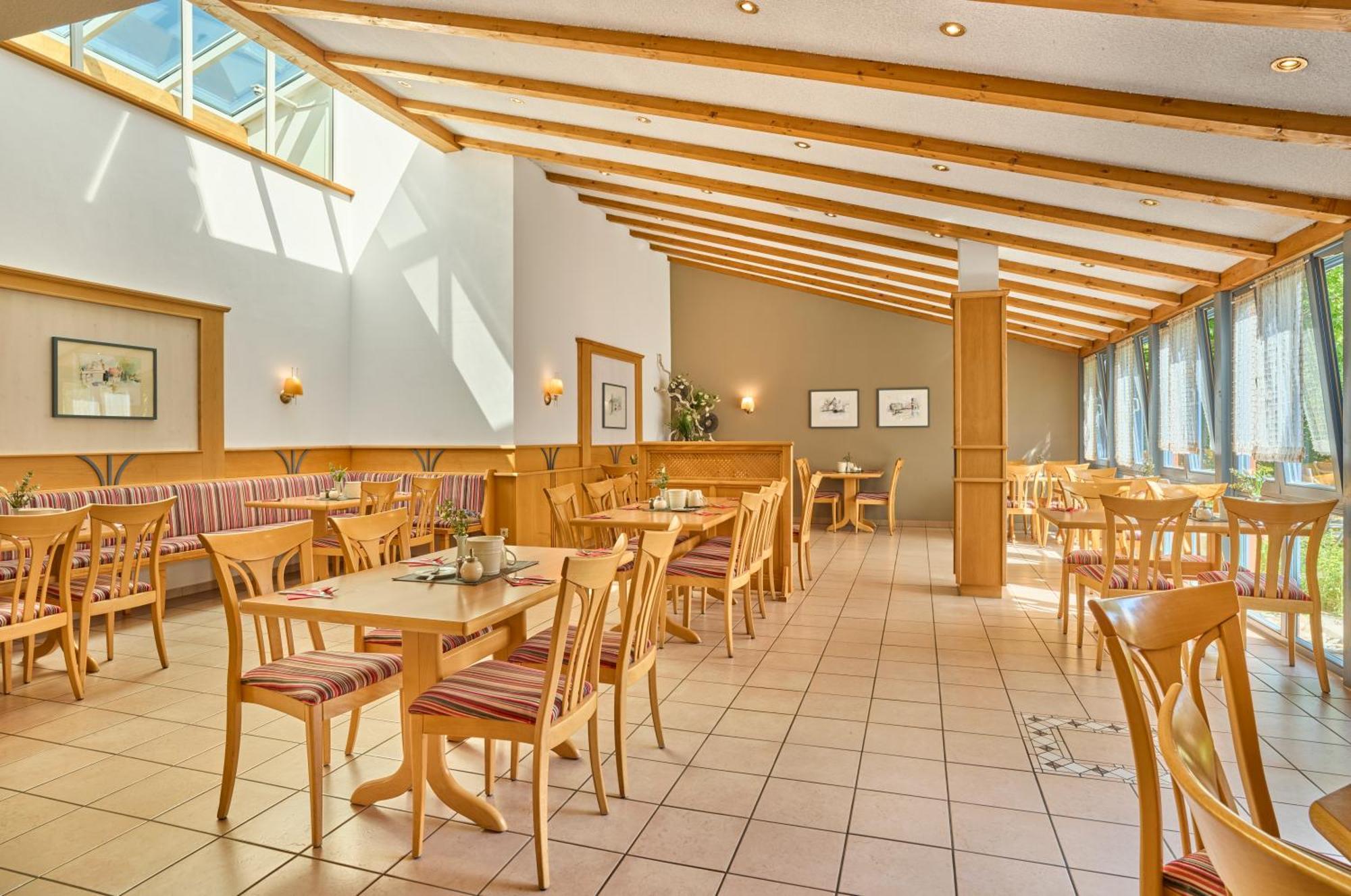Langenzenn Landhotel Seerose מראה חיצוני תמונה