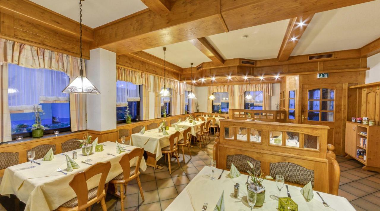 Langenzenn Landhotel Seerose מראה חיצוני תמונה