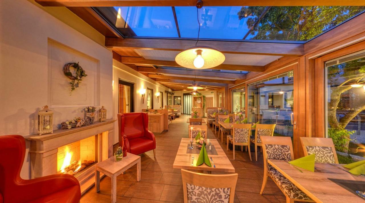 Langenzenn Landhotel Seerose מראה חיצוני תמונה